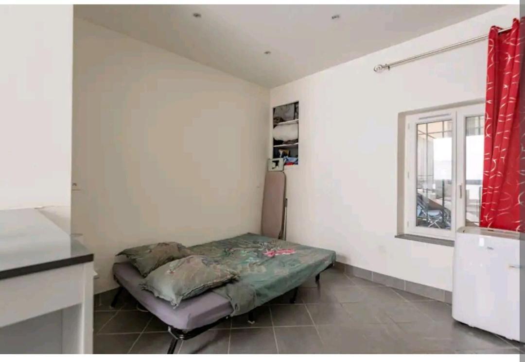 Ferienwohnung Studio Montelimar Cosy, Calme, Netflix +Wifi Exterior foto