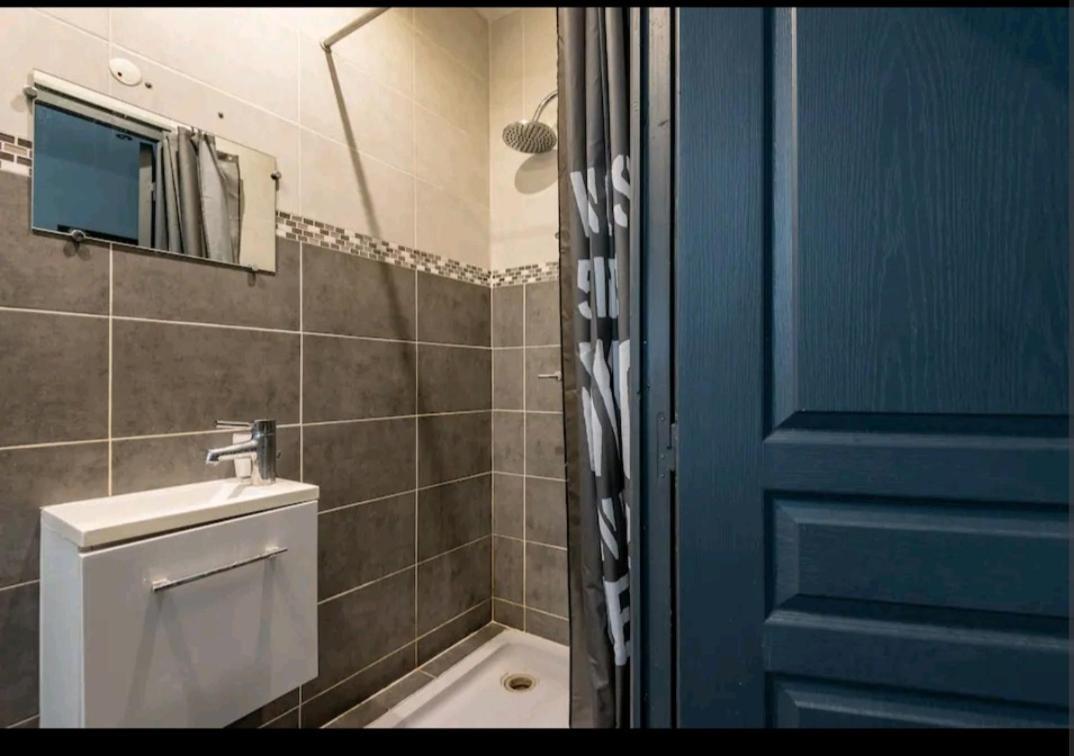 Ferienwohnung Studio Montelimar Cosy, Calme, Netflix +Wifi Exterior foto